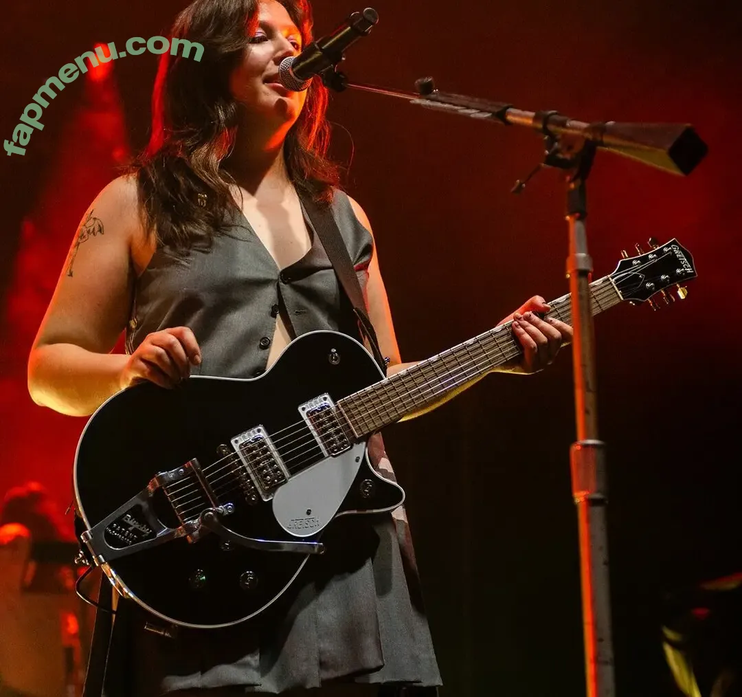 Lucy Dacus nude photo #0027 (lucydacus)
