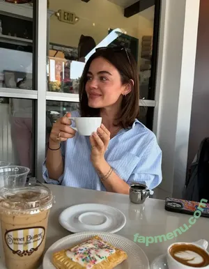 Lucy Hale / lucyhale nude photo #1038