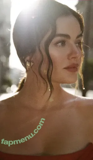 Lucy Hale / lucyhale nude photo #1059