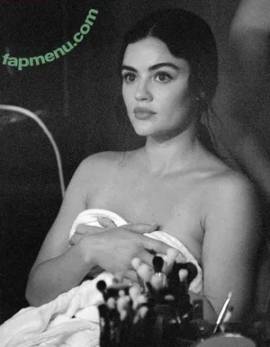 Lucy Hale / lucyhale nude photo #1065