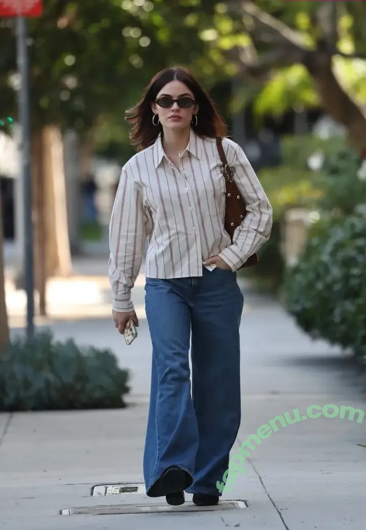 Lucy Hale nude photo #1077 (lucyhale)