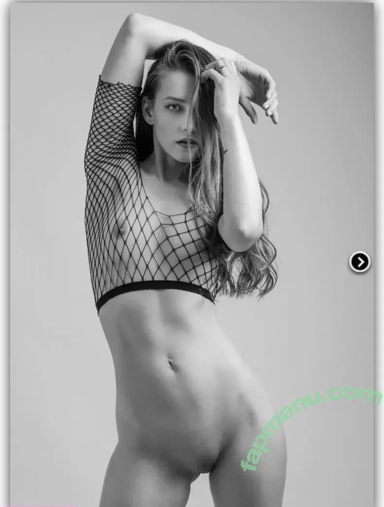 Lucy Holkovicova Holmes nude photo #0026 (lucyholmesofficial)