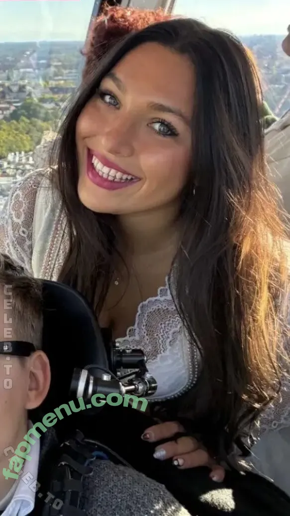 Lucy Lacht nude photo #0362 (lucy.lacht / lucy_lacht / lucylacht)