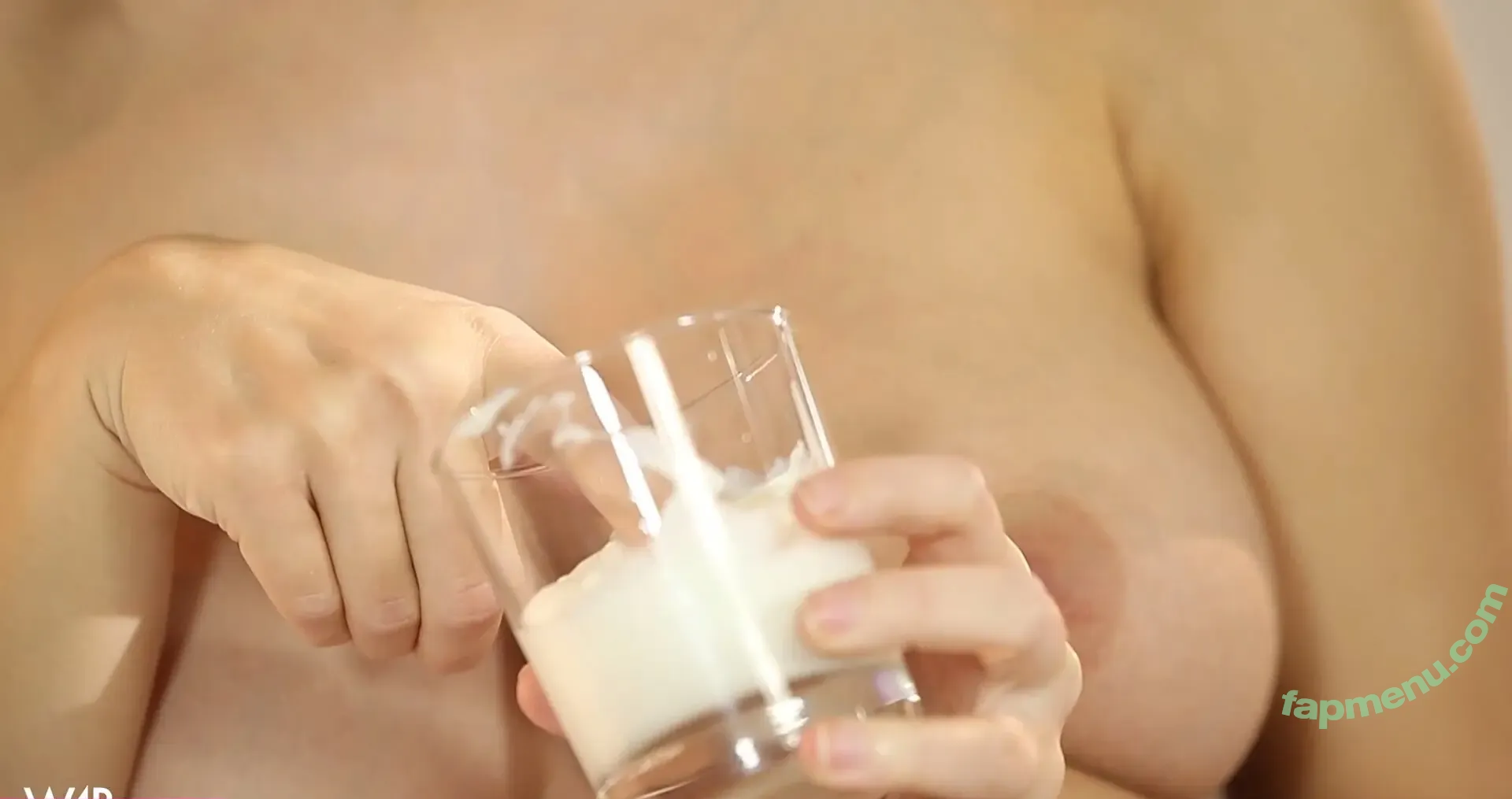 Lucy Li nude photo #0707 (LucyLi_Pornstar / lucyli_golf)