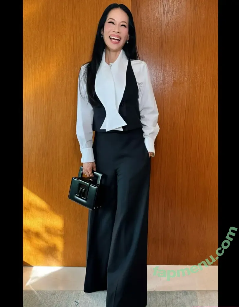 Lucy Liu nude photo #0160 (LucyLiu / toyme / xlucyliux)