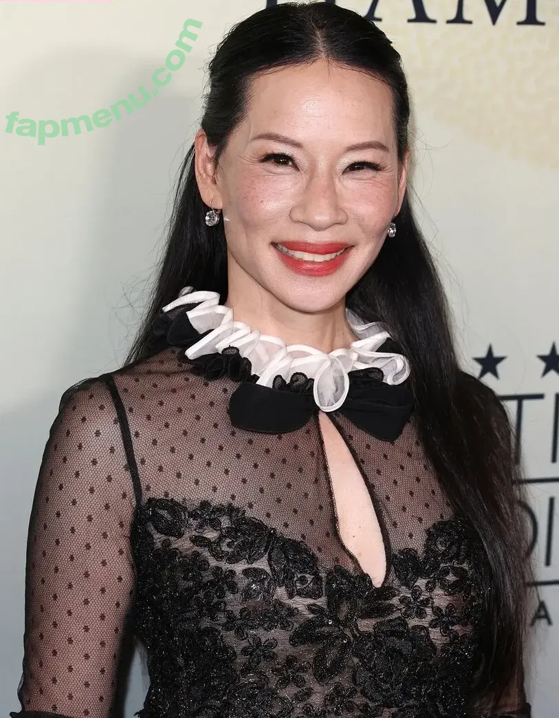 Lucy Liu nude photo #0165 (LucyLiu / toyme / xlucyliux)