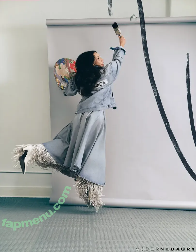 Lucy Liu nude photo #0172 (LucyLiu / toyme / xlucyliux)