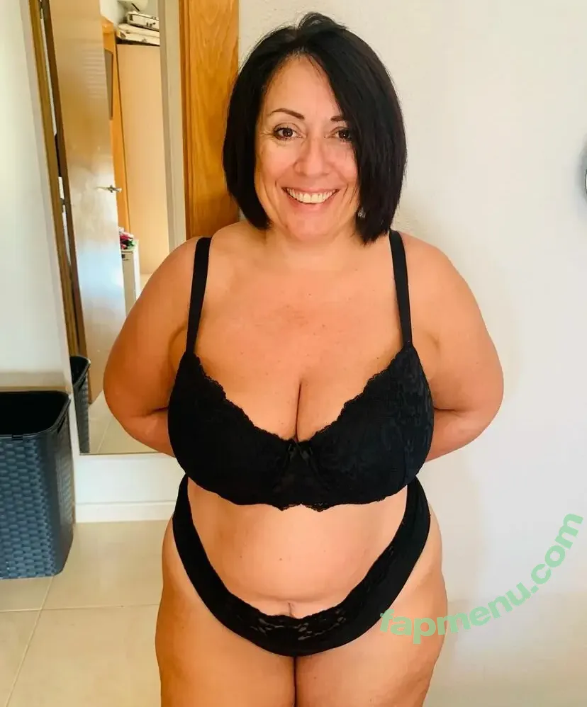 Lucy May nude photo #0045 (lucy_may_009 / lucy_mayfans)