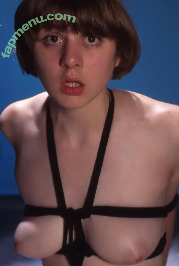 Lucy McKenzie nude photo #0021 (Lucy McKenzie)