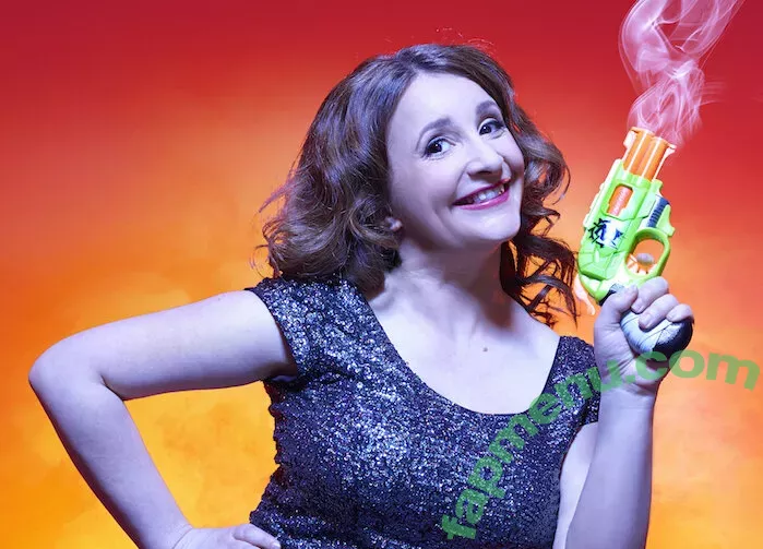 Lucy Porter nude photo #0006 (lucyportercomic)