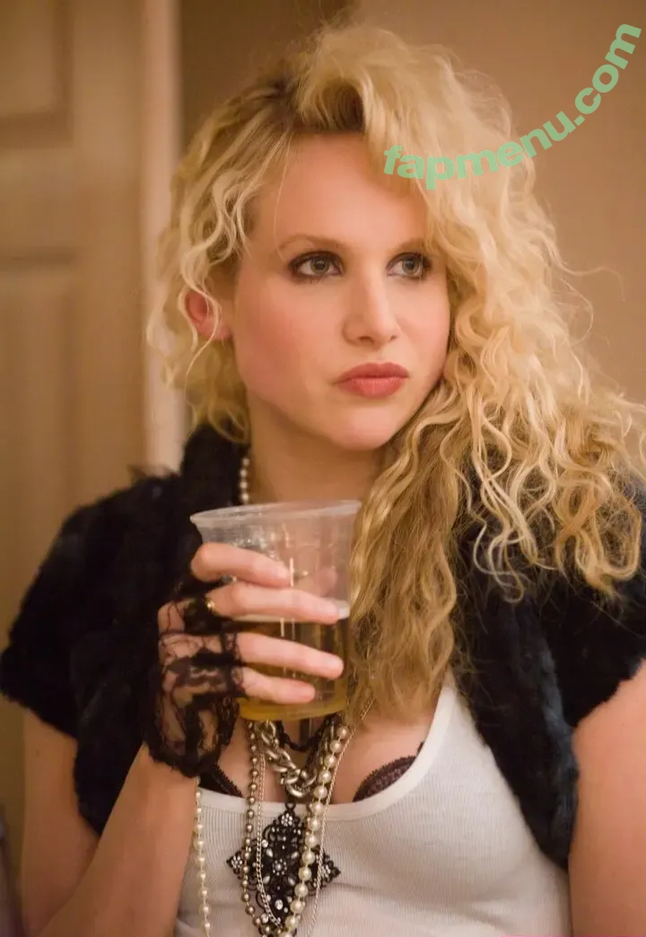Lucy Punch nude photo #0028 (LucyPunch)