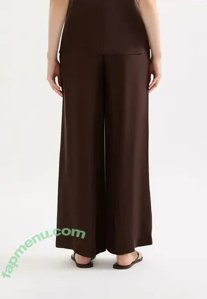 Lucy Raven / bigmilkerslucy / lucyyraaven nude photo #0039