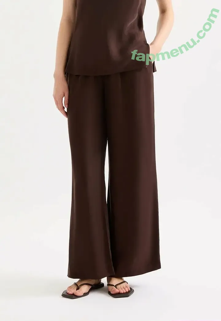 Lucy Raven nude photo #0035 (bigmilkerslucy / lucyyraaven)