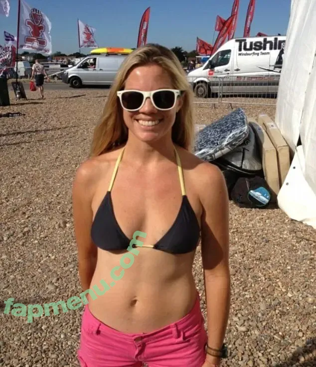 Lucy Robson nude photo #0054 (lucyrobson)