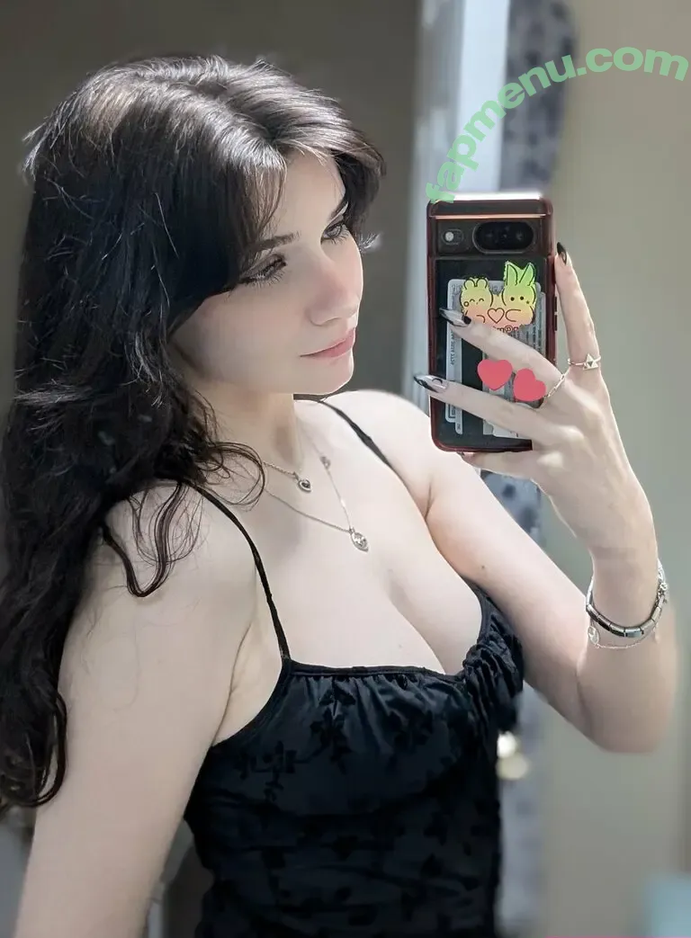 lucy_samways nude photo #0007 (Purplate_)
