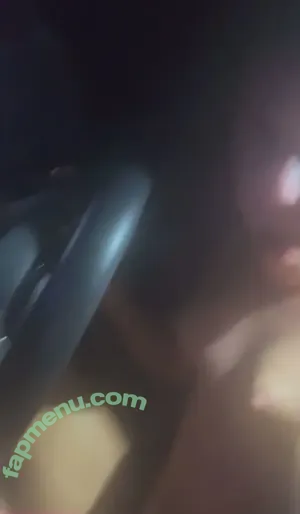 Lucy Sutherland / lucyannaxx / lucyesutherland nude photo #0016