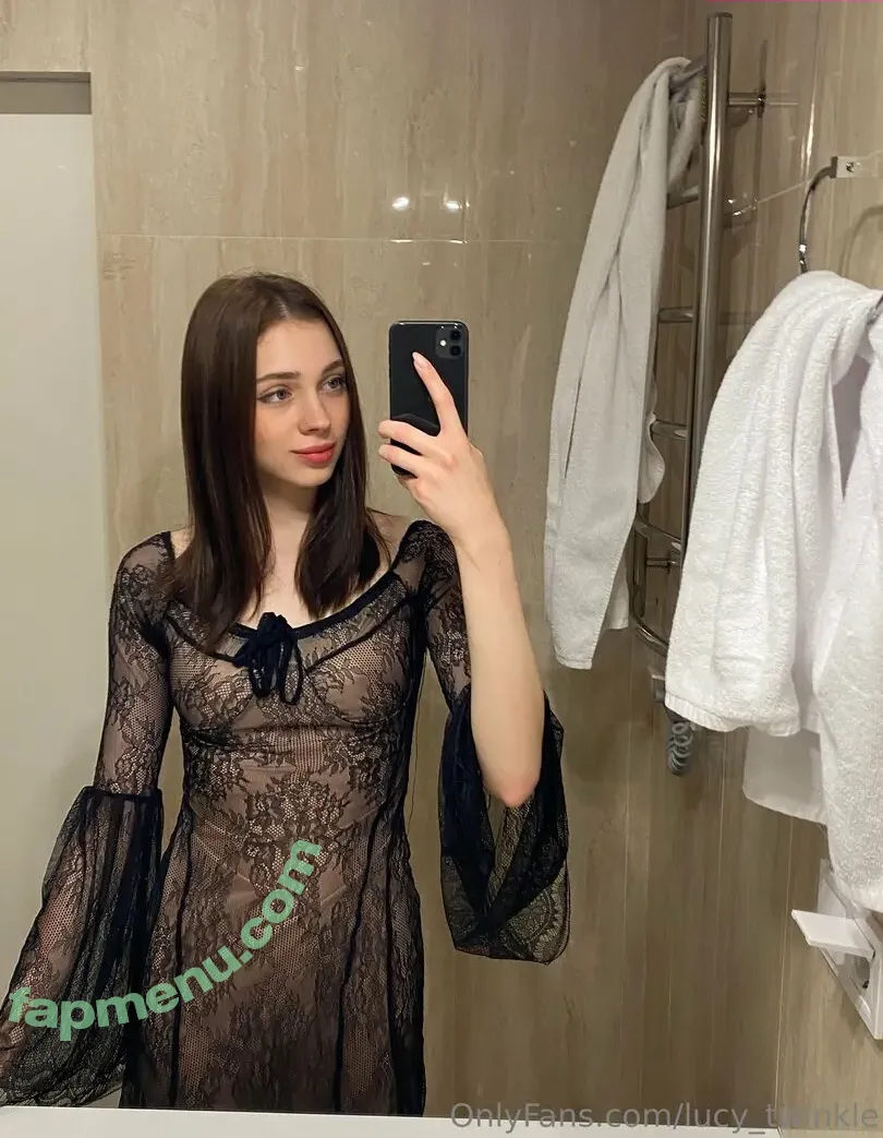 lucy_twinkle nude photo #0005 (lucytwinkle_)