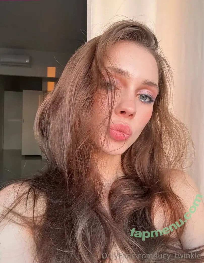 lucy_twinkle nude photo #0105 (lucytwinkle_)