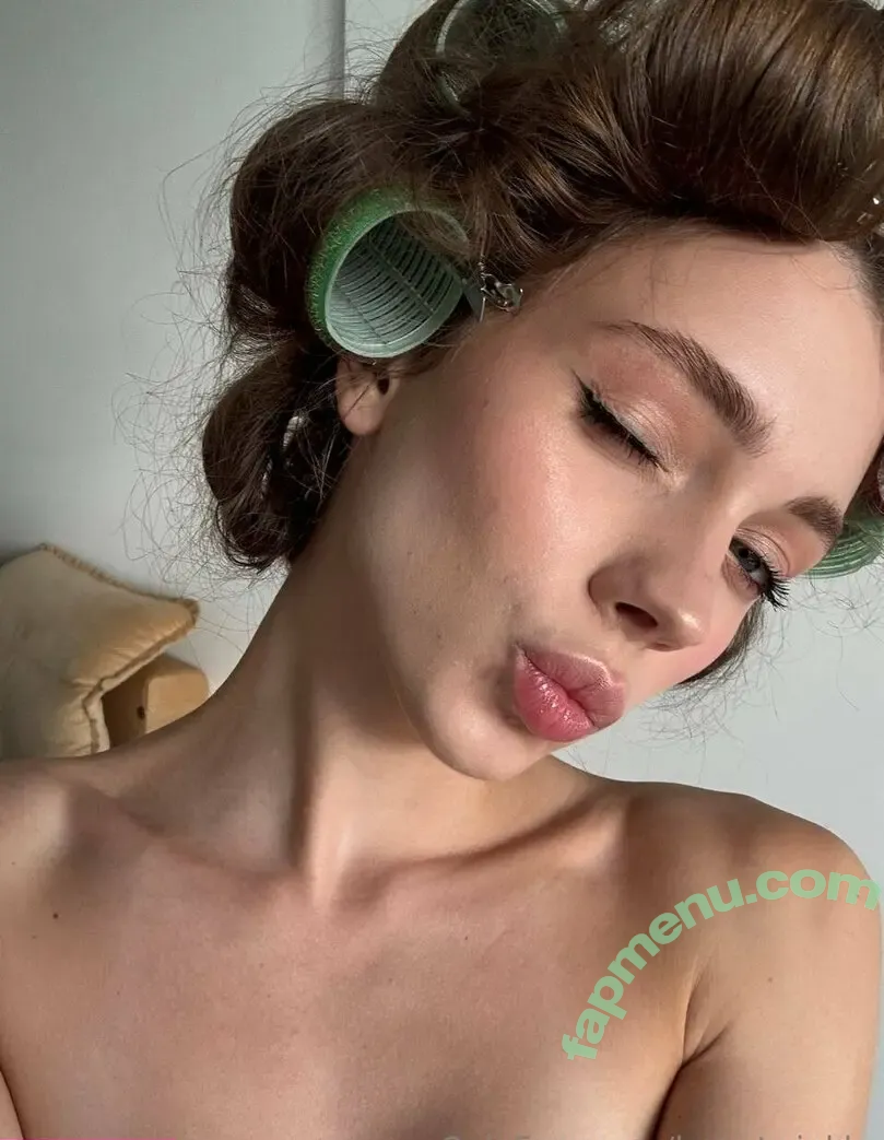 lucy_twinkle nude photo #0124 (lucytwinkle_)