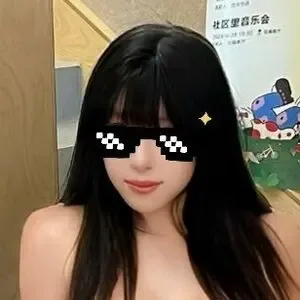 Lucyannas / luciaaaanna / snackatini nude photo #0010