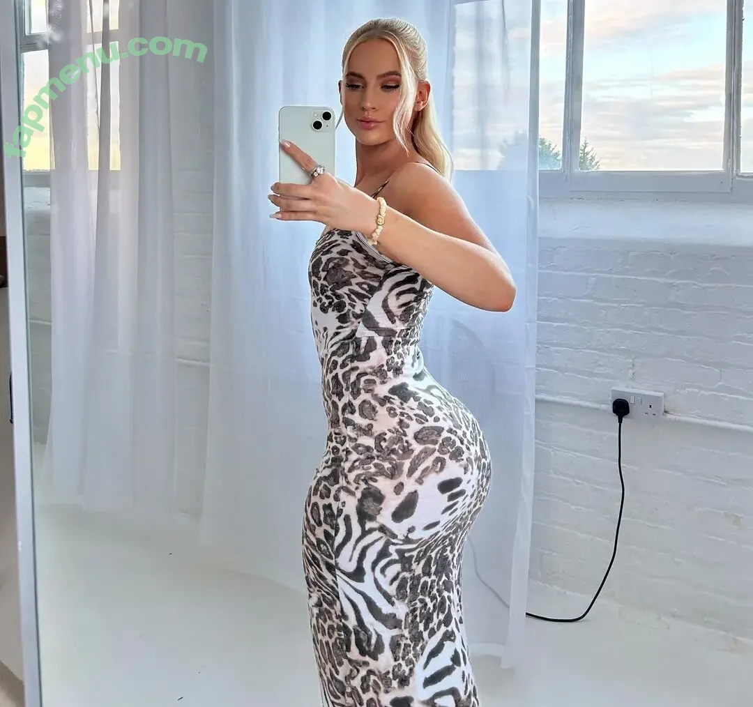 Lucycombe nude photo #0168 (lucynukes / lucynukesfit / luudaw)