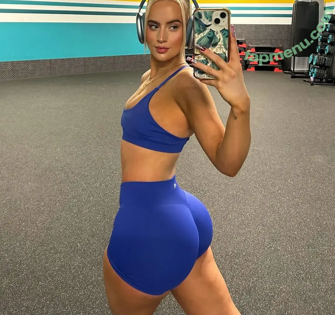 Lucycombe nude photo #0185 (lucynukes / lucynukesfit / luudaw)