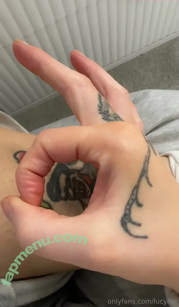 lucyloe nude photo #0026 (lucyloeofficial)