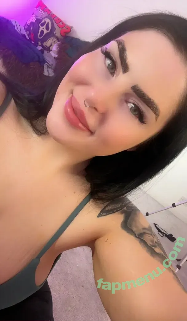 lucyloe nude photo #0047 (lucyloeofficial)