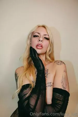 LucyLuz / blondiex_ / lucy_luz nude photo #0011