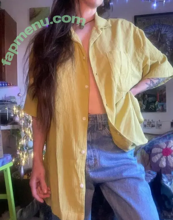 lucyskyes nude photo #0261 (Megan Bitchell's Sister / lucysykesrellie)