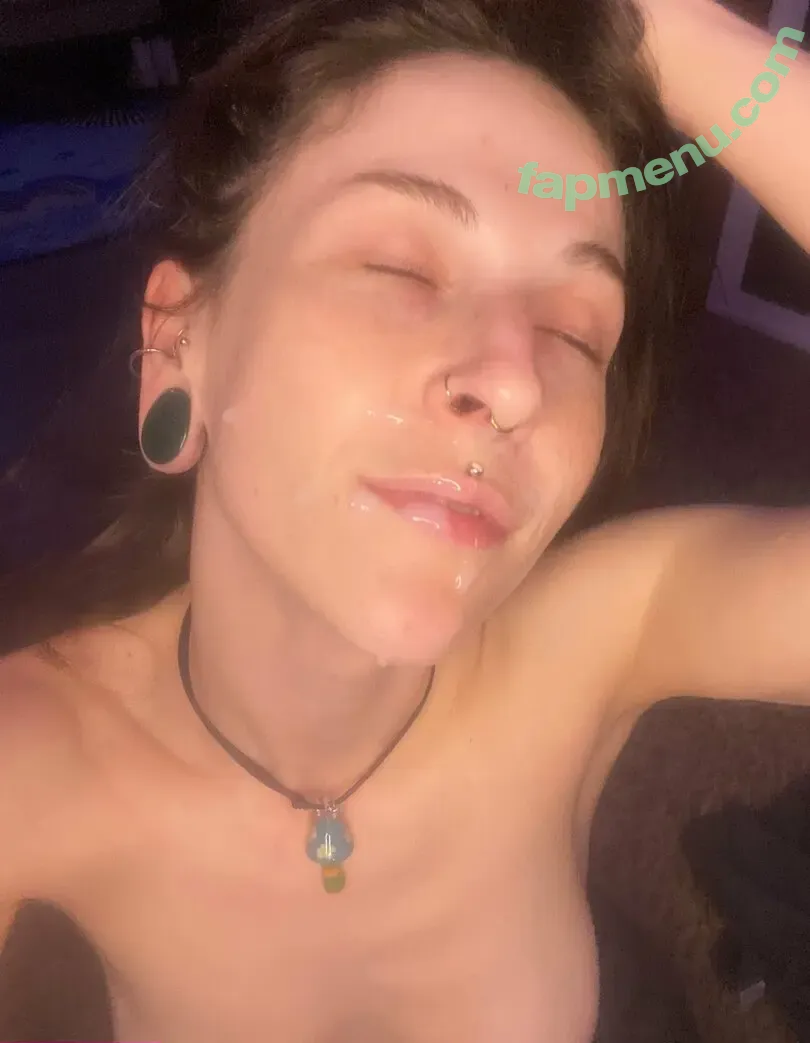 lucyskyes nude photo #0274 (Megan Bitchell's Sister / lucysykesrellie)