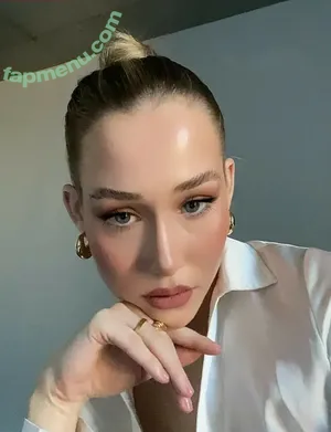 lucyveia / lucyvixen nude photo #0016