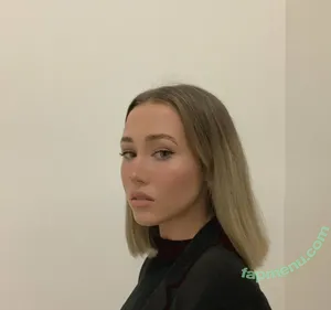 lucyveia / lucyvixen nude photo #0027