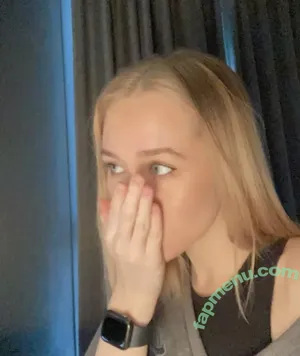 lucyveia / lucyvixen nude photo #0033