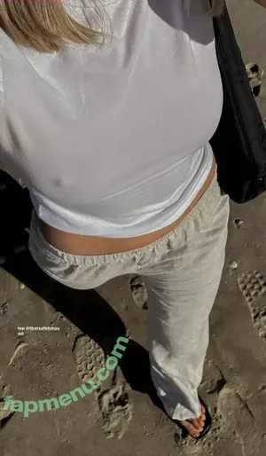 lucyveia / lucyvixen nude photo #0047