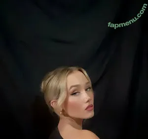 lucyveia / lucyvixen nude photo #0049