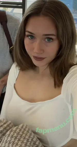 lucyveia / lucyvixen nude photo #0052