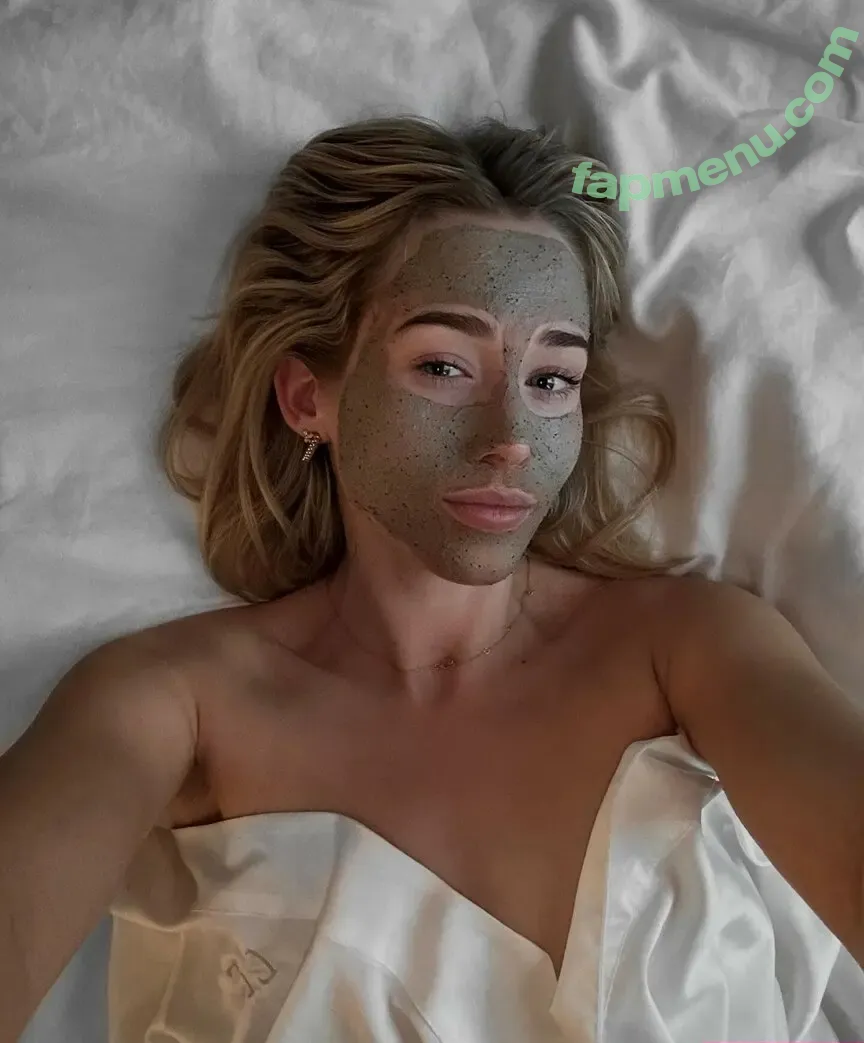 lucyveia nude photo #0086 (lucyvixen)