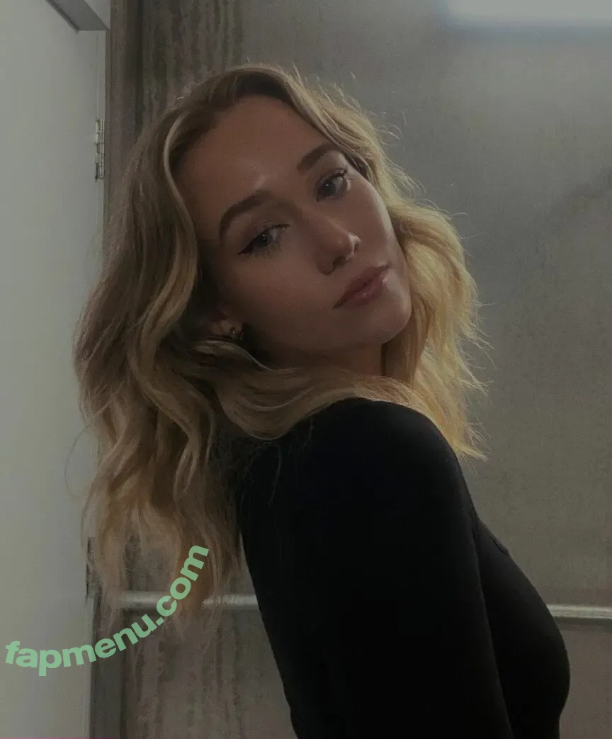 lucyveia nude photo #0087 (lucyvixen)