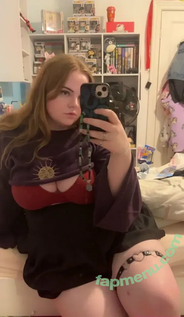 lucyxgray nude photo #0032 (lucy.graymusic)