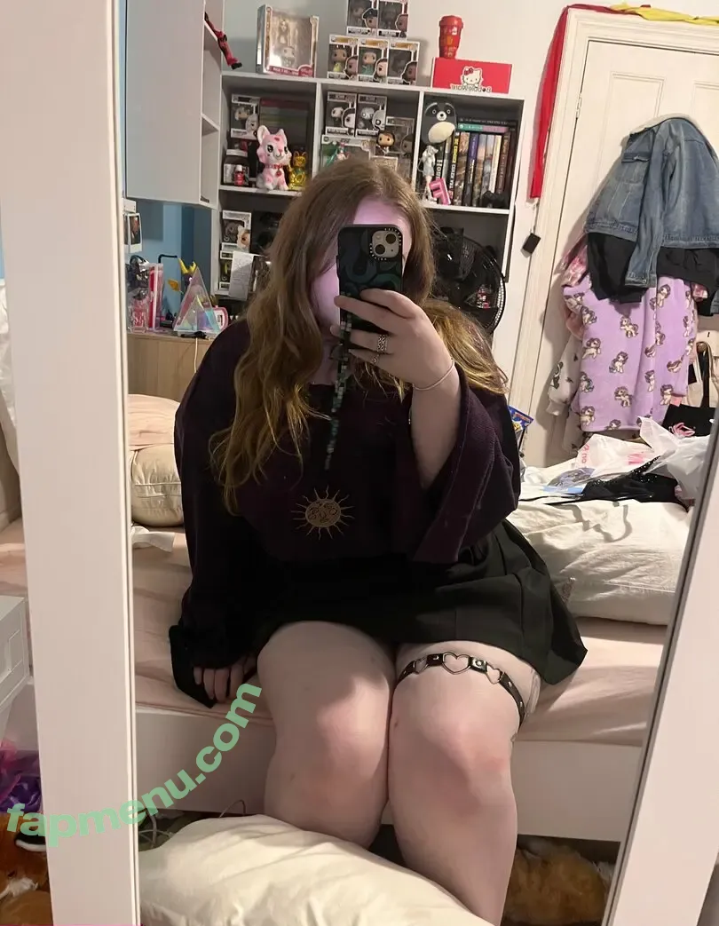 lucyxgray nude photo #0033 (lucy.graymusic)