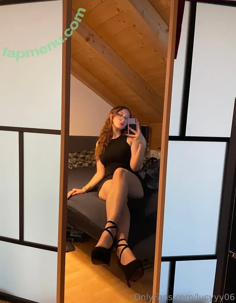 Lucyyy06 nude photo #0037 (Lucyyy06)