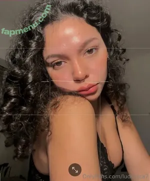  nude photo #0001