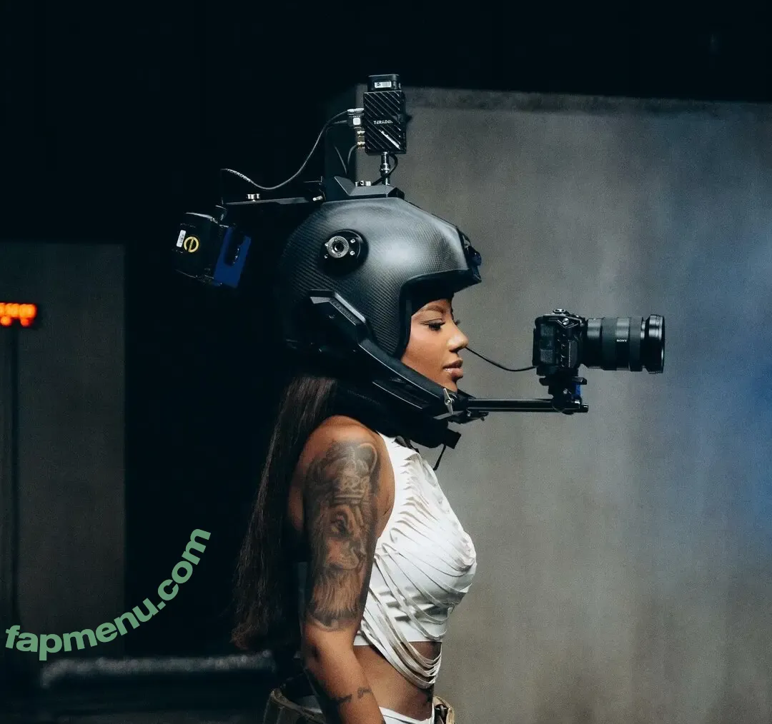 Ludmilla nude photo #0075 (ludmillabalasoiu)