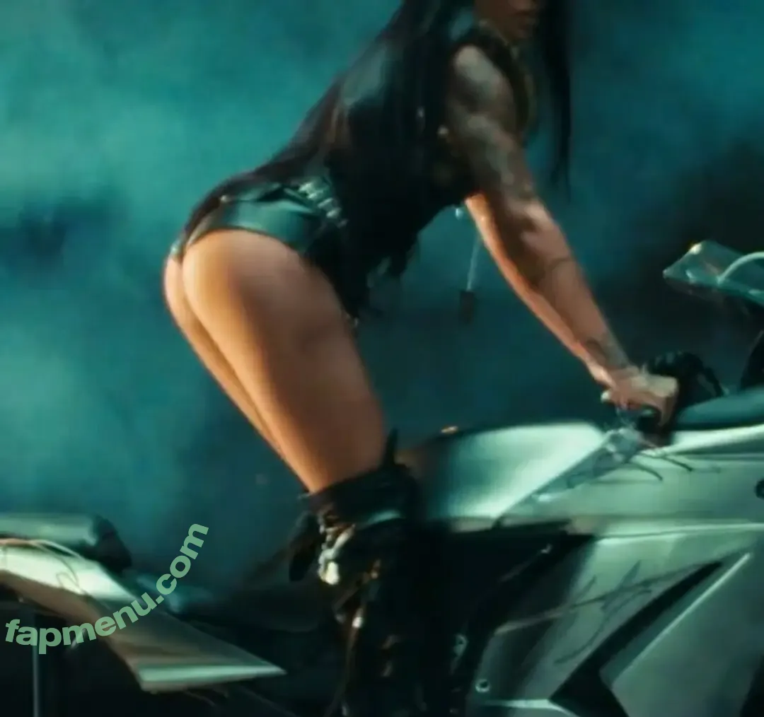 Ludmilla nude photo #0079 (ludmillabalasoiu)