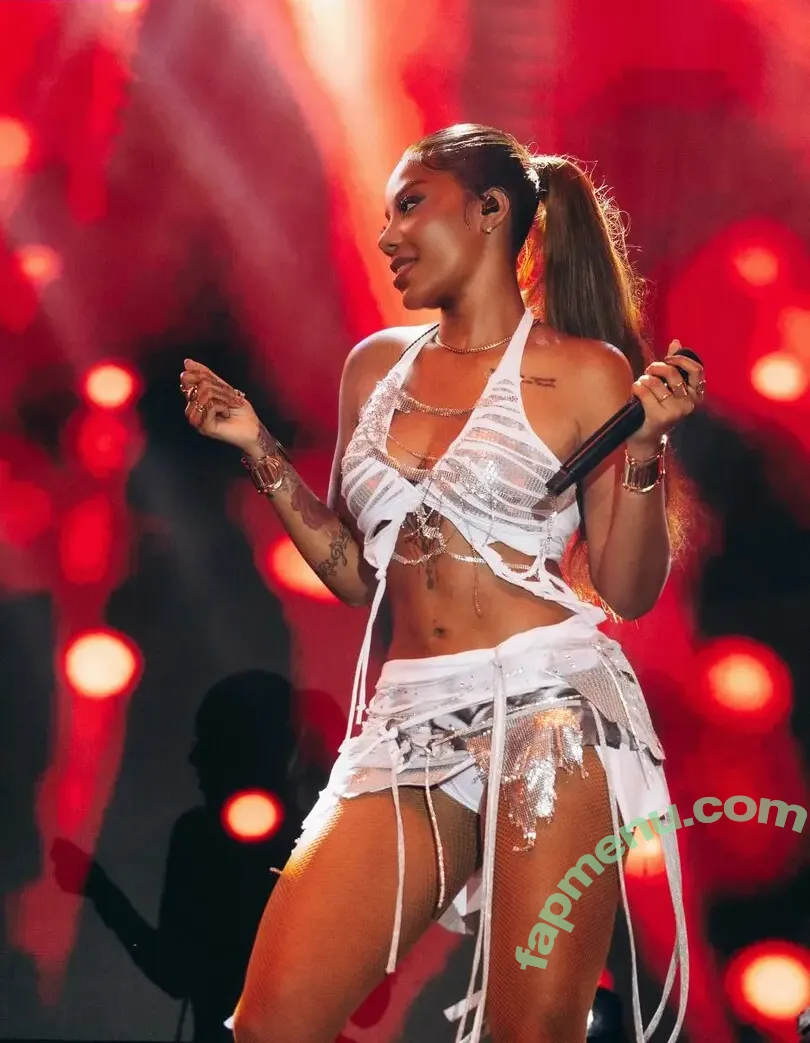 Ludmilla nude photo #0101 (ludmillabalasoiu)