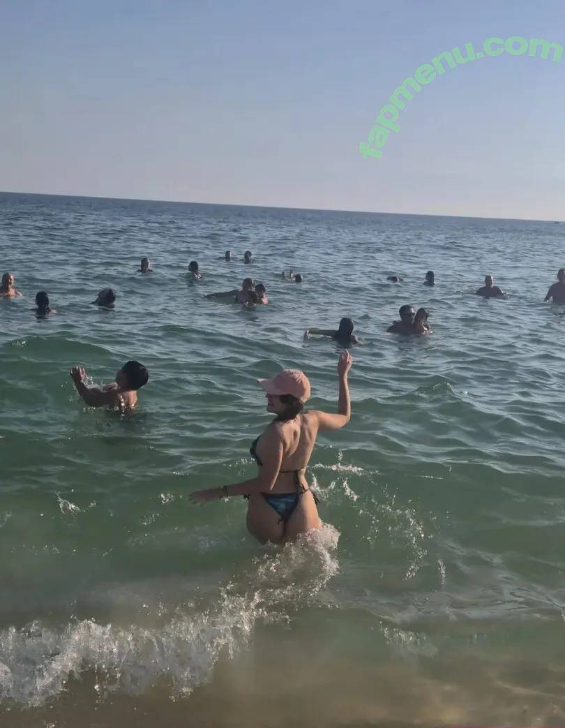 lufelixya nude photo #0412 (Luiza Velloso)