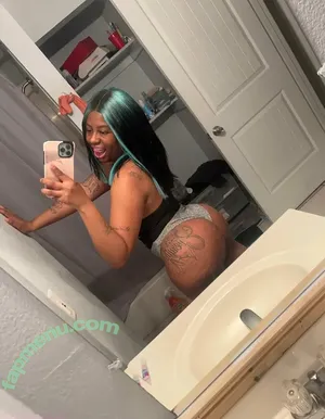 luhthiccbaddiebae / luh.baddie.bae nude photo #0010