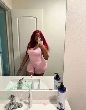 luhthiccbaddiebae / luh.baddie.bae nude photo #0032
