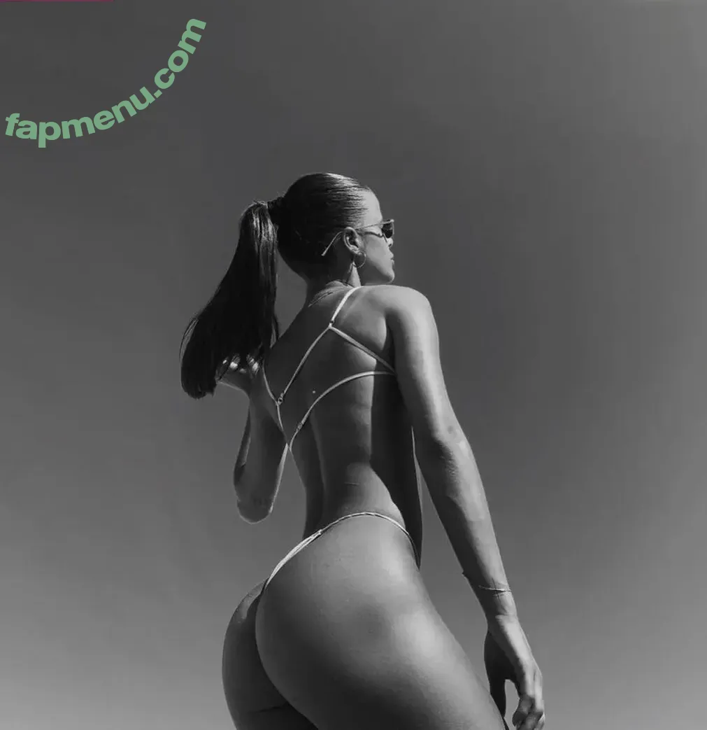 Luisa Hasse nude photo #0003 (luisahasse)